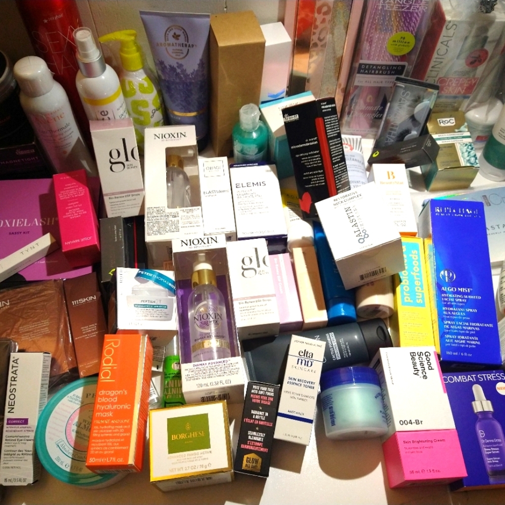 Unlisted. Huge Selection Women's Beauty Products. Like listing for Notifications